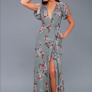 Lulu’s slate blue floral print maxi wrap dress